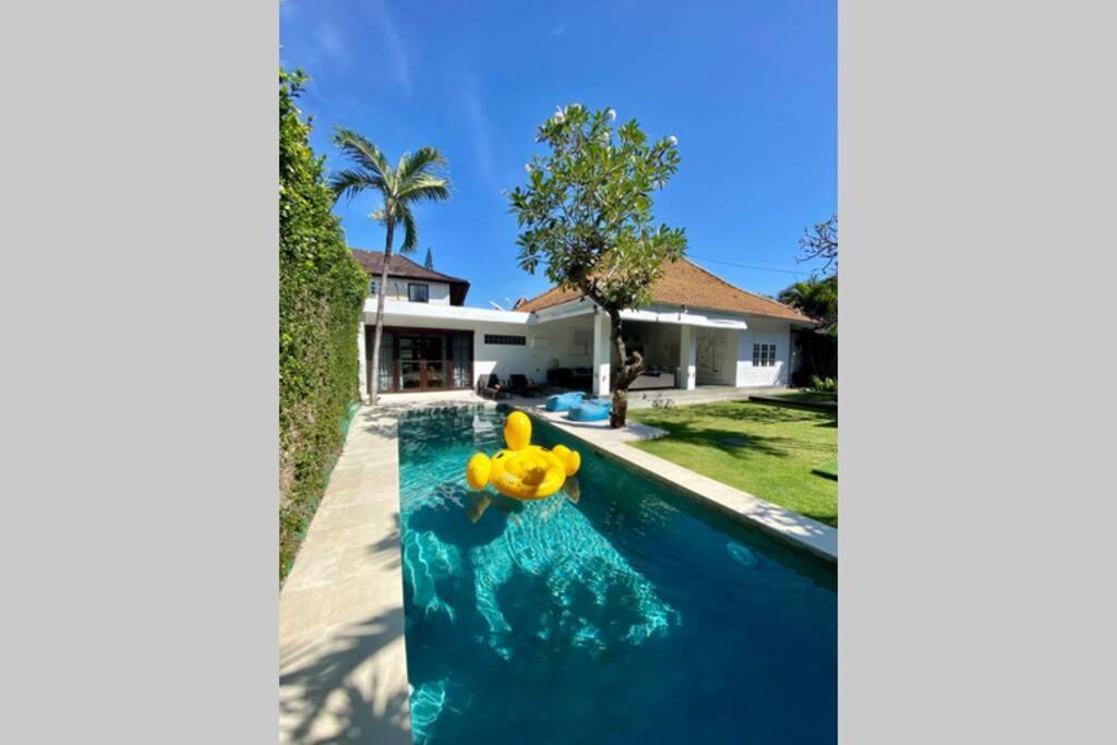 Villa Lola Seminyak Exterior foto